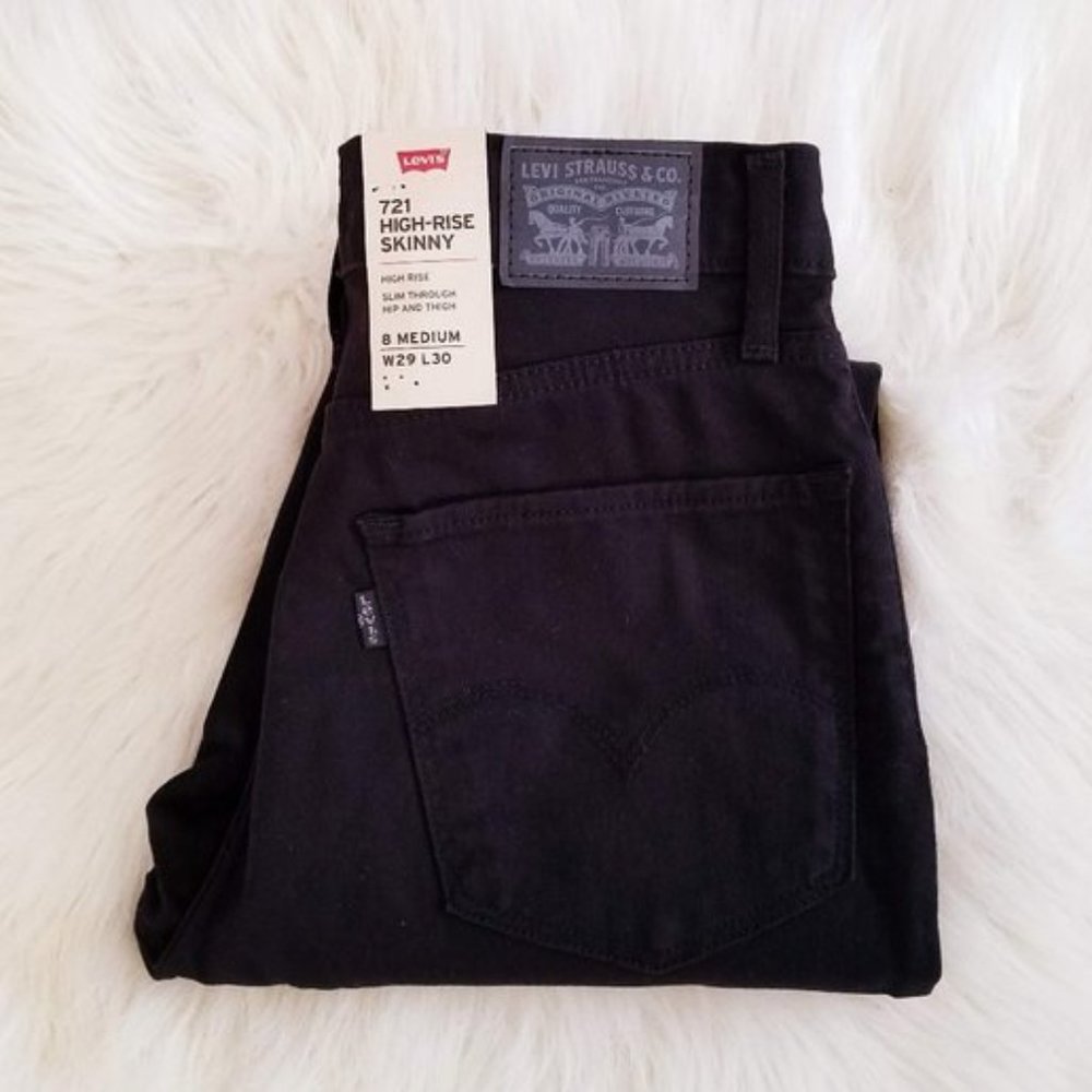 NWT Levi's 721 Black Distress HighRise Skinny Jean